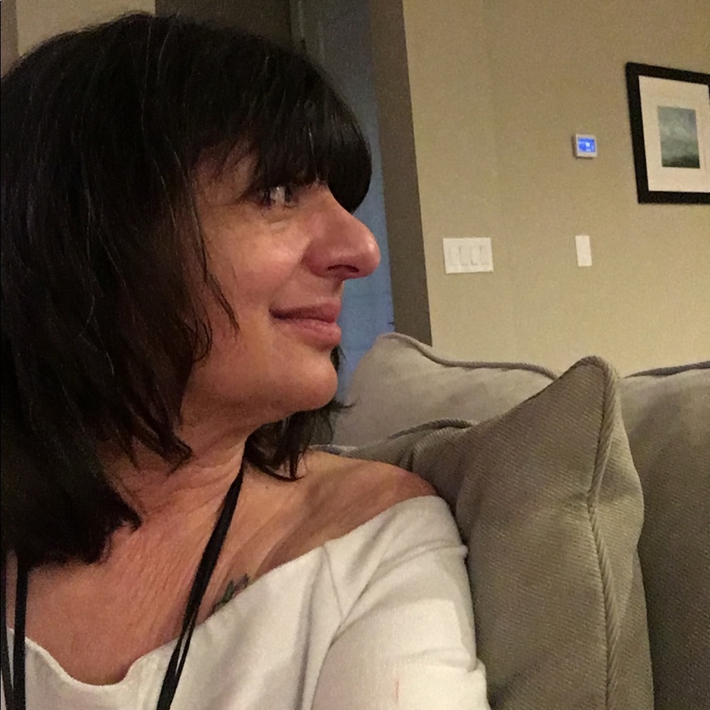 Meet your Posher, Christine